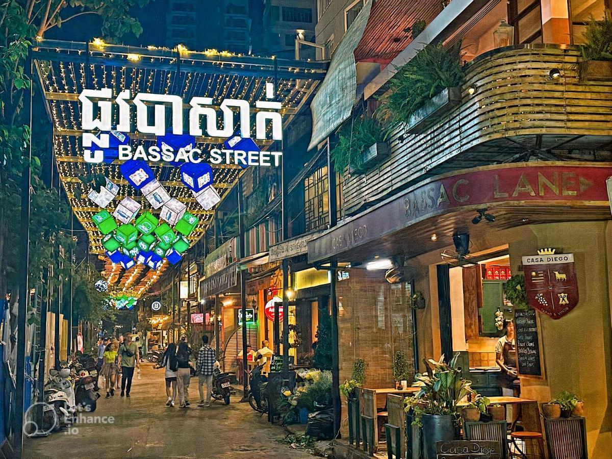 Times Hotel At Bassac Lane Phnom Penh Exterior photo